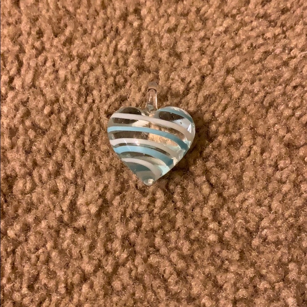 Heart pendant